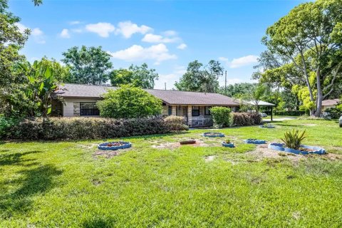 Casa en venta en Eustis, Florida, 4 dormitorios, 172.52 m2 № 1804695 - foto 3