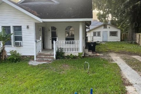 House in Williston, Florida 4 bedrooms, 121.79 sq.m. № 1690688 - photo 1