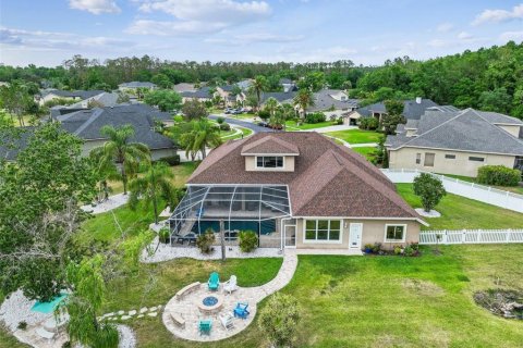 Casa en venta en Wesley Chapel, Florida, 6 dormitorios, 328.69 m2 № 1918405 - foto 4