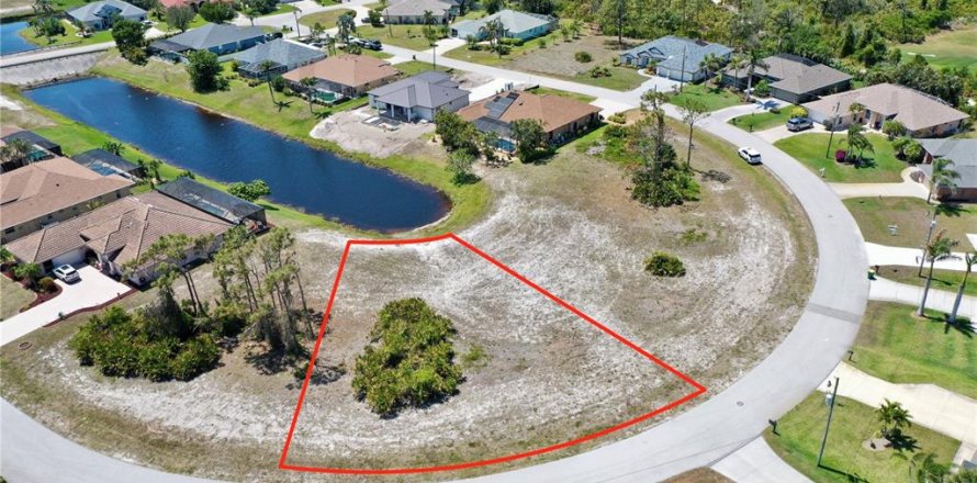 Land in Rotonda, Florida № 1723797