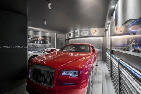 Купить кондоминиум в Санни-Айлс-Бич, Флорида 4 спальни, 330.27м2, № 1972576 - фото 21