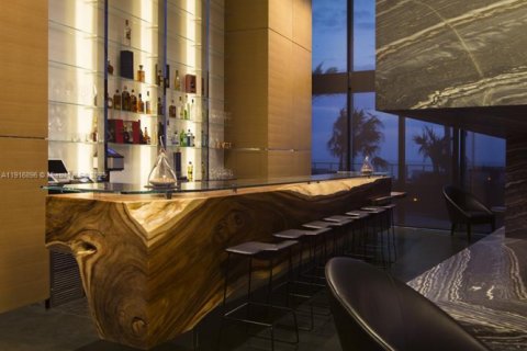 Condo in Sunny Isles Beach, Florida, 4 bedrooms  № 1972576 - photo 27