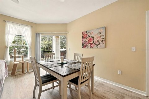 Condo in Ocoee, Florida, 2 bedrooms  № 1829451 - photo 10