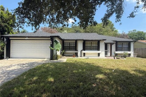 Villa ou maison à Orlando, Floride 3 chambres, 145.86 m2 № 2408353