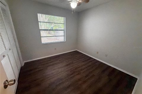 Villa ou maison à louer à Orlando, Floride: 3 chambres, 145.86 m2 № 2408353 - photo 9