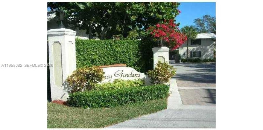 Condo in Miami, Florida, 1 bedroom  № 2052940