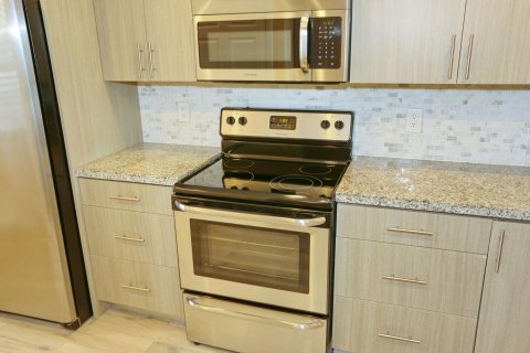 Купить кондоминиум в Делрей-Бич, Флорида 3 комнаты, 96.99м2, № 2083399 - фото 15