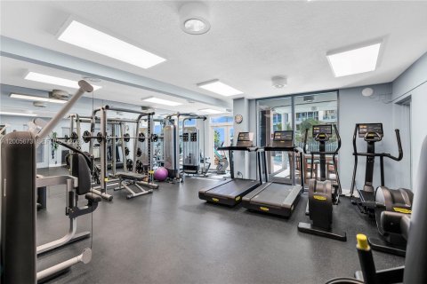 Copropriété à louer à Miami Beach, Floride: 3 chambres, 161.65 m2 № 2170656 - photo 29
