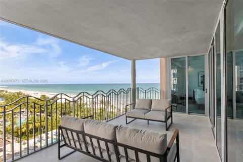 Copropriété à louer à Miami Beach, Floride: 3 chambres, 161.65 m2 № 2170656 - photo 9
