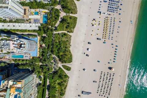 Copropriété à louer à Miami Beach, Floride: 3 chambres, 161.65 m2 № 2170656 - photo 27