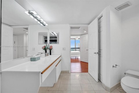 Condominio en alquiler en Aventura, Florida, 2 dormitorios, 109.72 m2 № 1730840 - foto 24