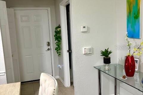 Condo in Orlando, Florida, 3 bedrooms  № 1855855 - photo 11
