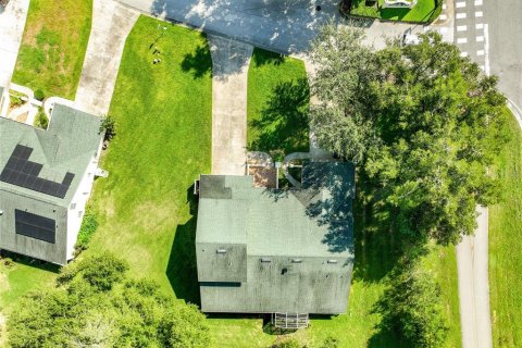 Villa ou maison à vendre à Groveland, Floride: 3 chambres, 153.38 m2 № 2416778 - photo 21