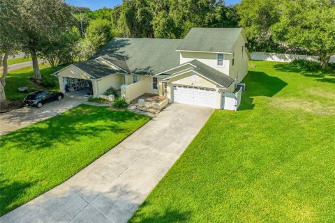 Villa ou maison à Groveland, Floride 3 chambres, 153.38 m2 № 2416778