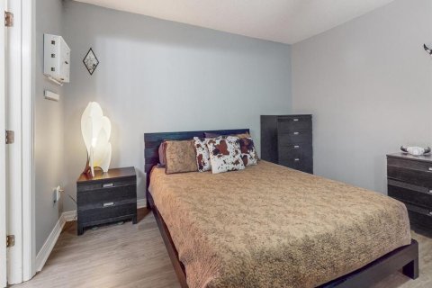 Touwnhouse à vendre à Haines City, Floride: 2 chambres, 113.9 m2 № 1894046 - photo 7