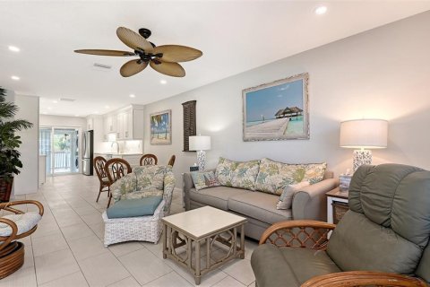 Casa en venta en Nokomis, Florida, 2 dormitorios, 83.61 m2 № 1854672 - foto 9