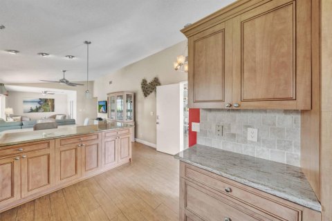 Condo in Boca Raton, Florida, 2 bedrooms № 2425160 - photo 29