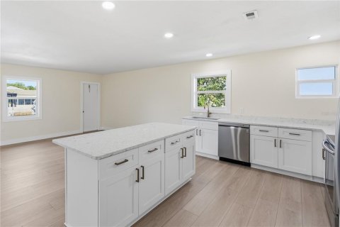 Casa en venta en Hudson, Florida, 2 dormitorios, 141.03 m2 № 2424013 - foto 6
