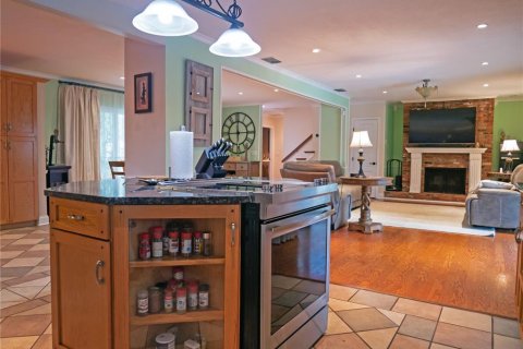 Casa en venta en Brandon, Florida, 4 dormitorios, 202.25 m2 № 2384131 - foto 12