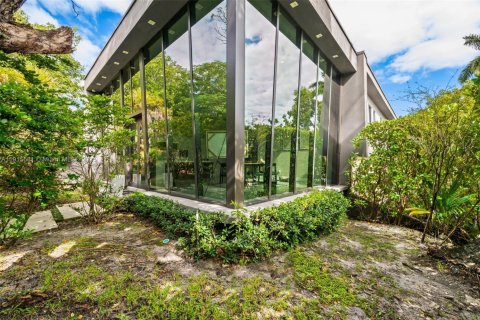 Casa en venta en Fort Lauderdale, Florida, 4 dormitorios, 267.47 m2 № 2016186 - foto 8