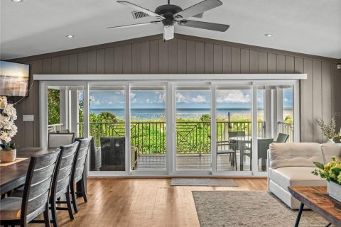 Casa en alquiler en Treasure Island, Florida, 3 dormitorios, 168.8 m2 № 1535055 - foto 29