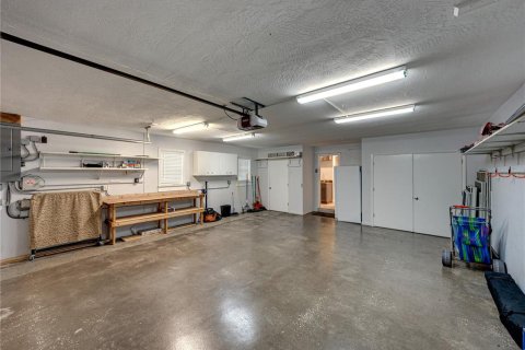 Casa en alquiler en Treasure Island, Florida, 3 dormitorios, 168.8 m2 № 1535055 - foto 28