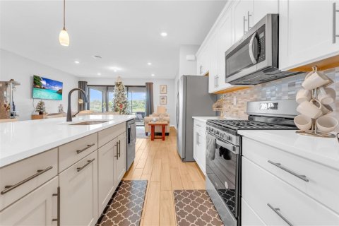 Villa ou maison à vendre à Oakland Park, Floride: 4 chambres, 204.94 m2 № 2253055 - photo 7