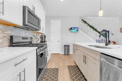 Villa ou maison à vendre à Oakland Park, Floride: 4 chambres, 204.94 m2 № 2253055 - photo 6