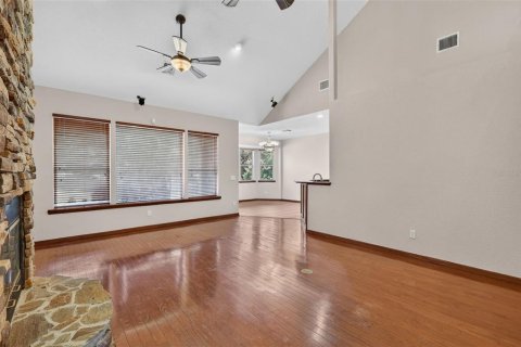 Casa en venta en Apopka, Florida, 3 dormitorios, 244.05 m2 № 2298463 - foto 13