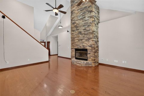 Casa en venta en Apopka, Florida, 3 dormitorios, 244.05 m2 № 2298463 - foto 19