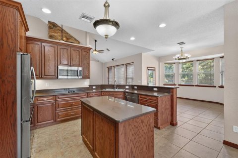 Casa en venta en Apopka, Florida, 3 dormitorios, 244.05 m2 № 2298463 - foto 15