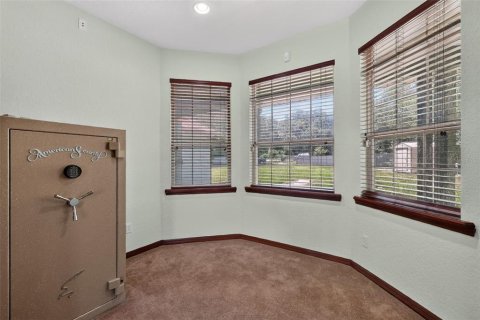 Casa en venta en Apopka, Florida, 3 dormitorios, 244.05 m2 № 2298463 - foto 25