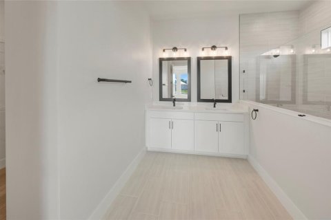 Casa en venta en Sarasota, Florida, 3 dormitorios, 244.05 m2 № 2117038 - foto 28