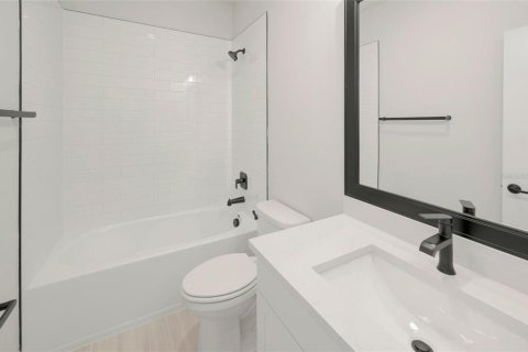 Купить виллу или дом в Сарасота, Флорида 9 комнат, 244.05м2, № 2117038 - фото 5