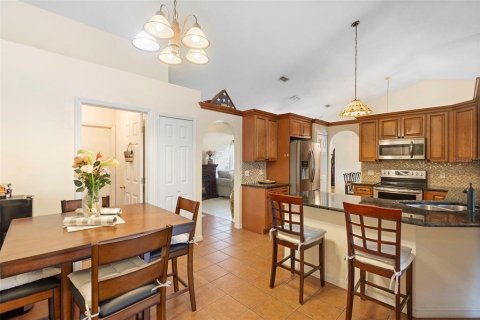 Casa en venta en Deltona, Florida, 3 dormitorios, 165.37 m2 № 1856676 - foto 13