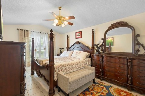 Casa en venta en Deltona, Florida, 3 dormitorios, 165.37 m2 № 1856676 - foto 23