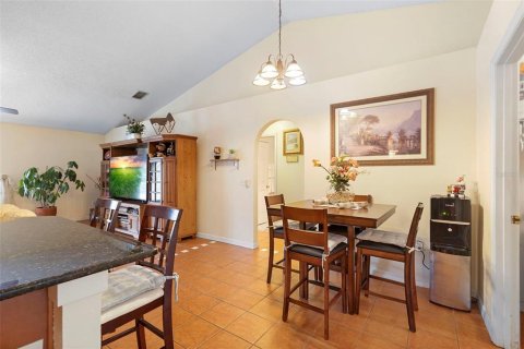 Casa en venta en Deltona, Florida, 3 dormitorios, 165.37 m2 № 1856676 - foto 18