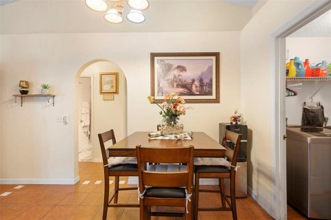 Casa en venta en Deltona, Florida, 3 dormitorios, 165.37 m2 № 1856676 - foto 19