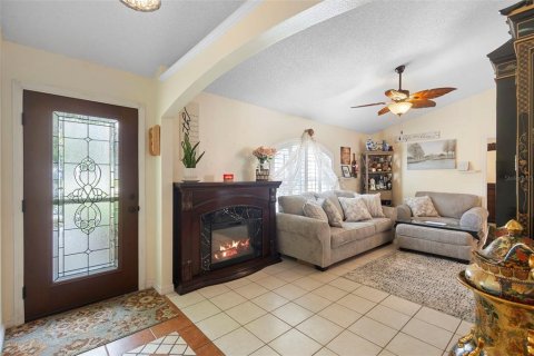 Casa en venta en Deltona, Florida, 3 dormitorios, 165.37 m2 № 1856676 - foto 5