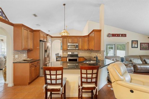 Casa en venta en Deltona, Florida, 3 dormitorios, 165.37 m2 № 1856676 - foto 14