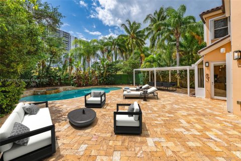 Купить виллу или дом в Авентура, Флорида 5 спален, 264.03м2, № 1934664 - фото 6