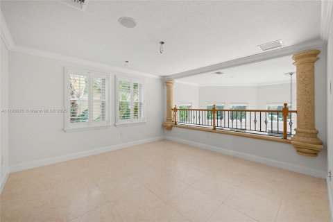 Купить виллу или дом в Авентура, Флорида 5 спален, 264.03м2, № 1934664 - фото 22
