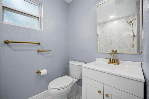 Villa ou maison à vendre à Tampa, Floride: 3 chambres, 111.76 m2 № 2420292 - photo 24