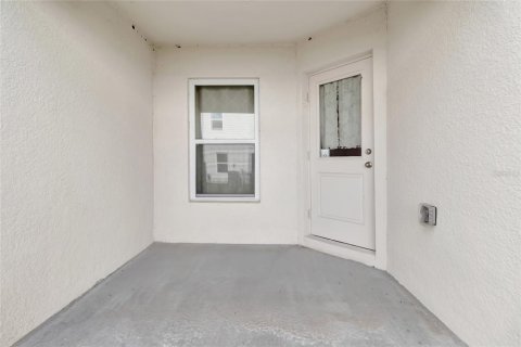 Купить таунхаус в Таварес, Флорида 9 комнат, 160.81м2, № 2116170 - фото 10