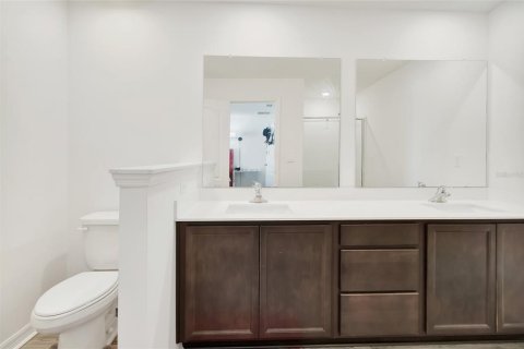 Купить таунхаус в Таварес, Флорида 9 комнат, 160.81м2, № 2116170 - фото 6