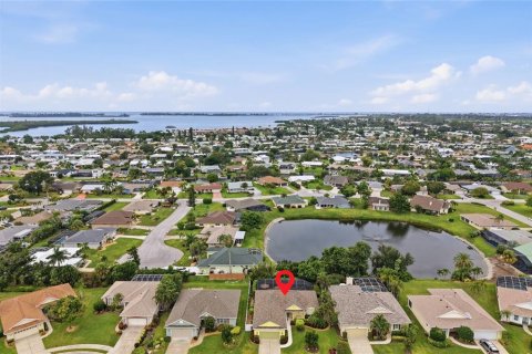 Villa ou maison à vendre à Bradenton, Floride: 3 chambres, 151.52 m2 № 2406509 - photo 8