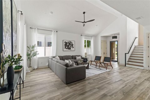 Купить виллу или дом в Орландо, Флорида 8 комнат, 198.16м2, № 1821106 - фото 15