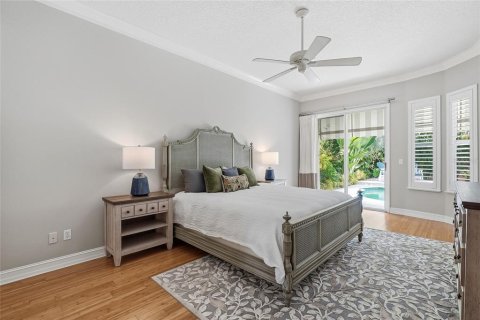 Casa en venta en Saint Petersburg, Florida, 4 dormitorios, 229.84 m2 № 2388323 - foto 9