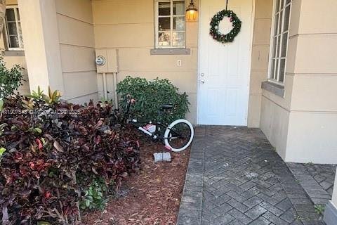 Снять в аренду кондоминиум в Ривьера-Бич, Флорида 2 спальни, 77.76м2, № 1963916 - фото 12