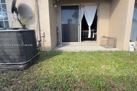 Снять в аренду кондоминиум в Ривьера-Бич, Флорида 2 спальни, 77.76м2, № 1963916 - фото 9